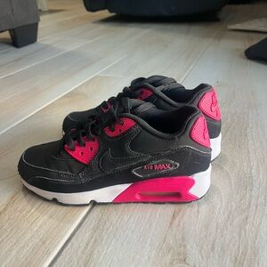 Nike Air Max Kids Sneakers - Black and Pink